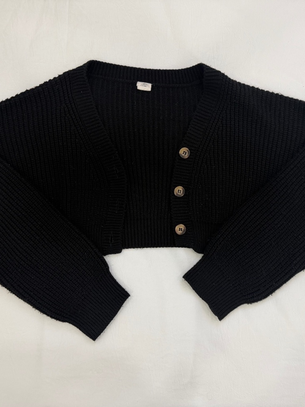 Urban Outfitters Cropped Cardigan in Black